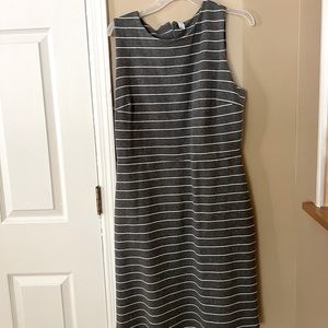 Old Navy Women’s Sleeveless Dress
